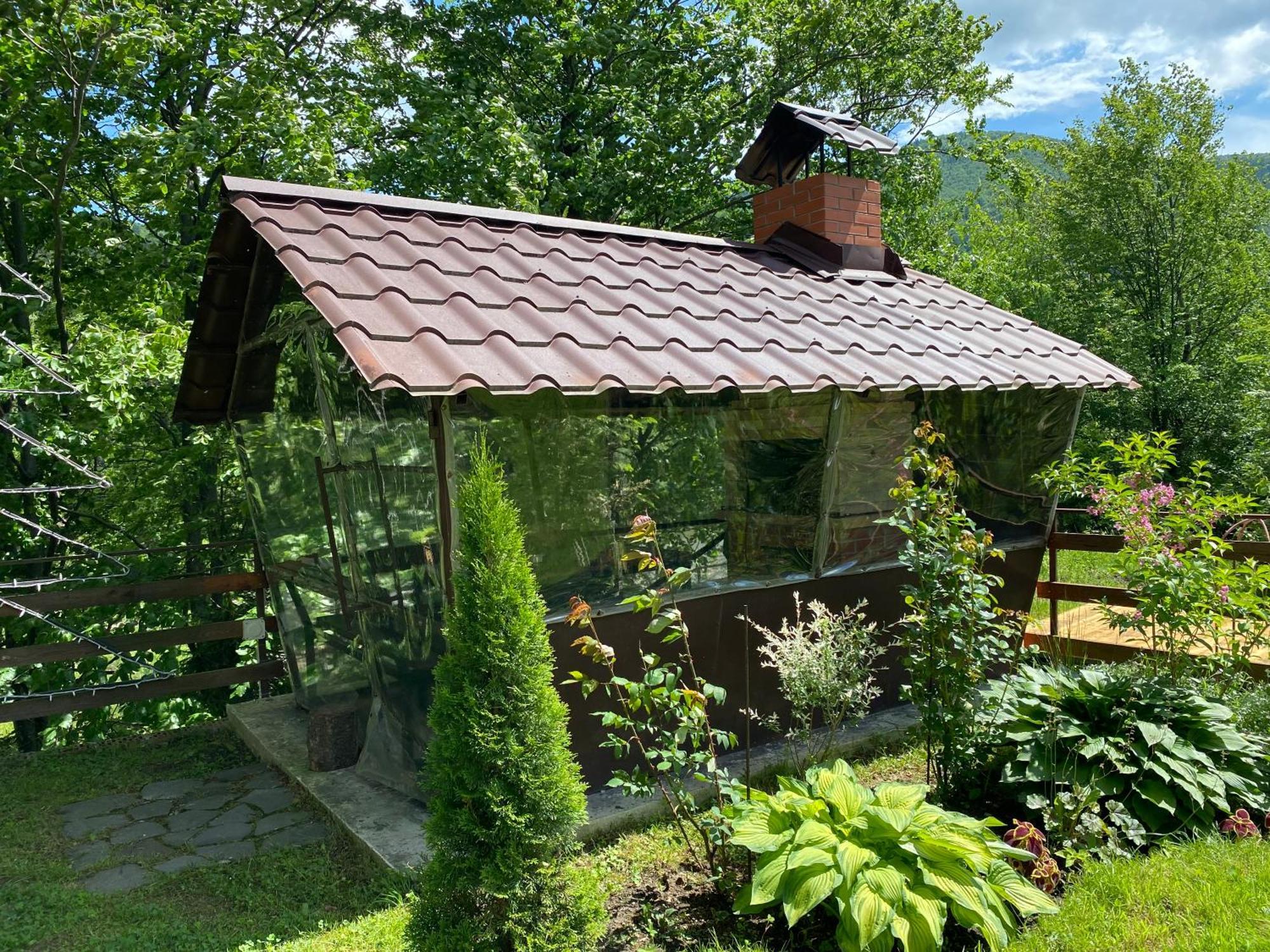 Mini-Hotel Serpanok Mykulyčyn Exteriér fotografie